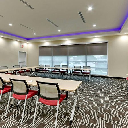 Towneplace Suites By Marriott Houston Northwest Beltway 8 Экстерьер фото