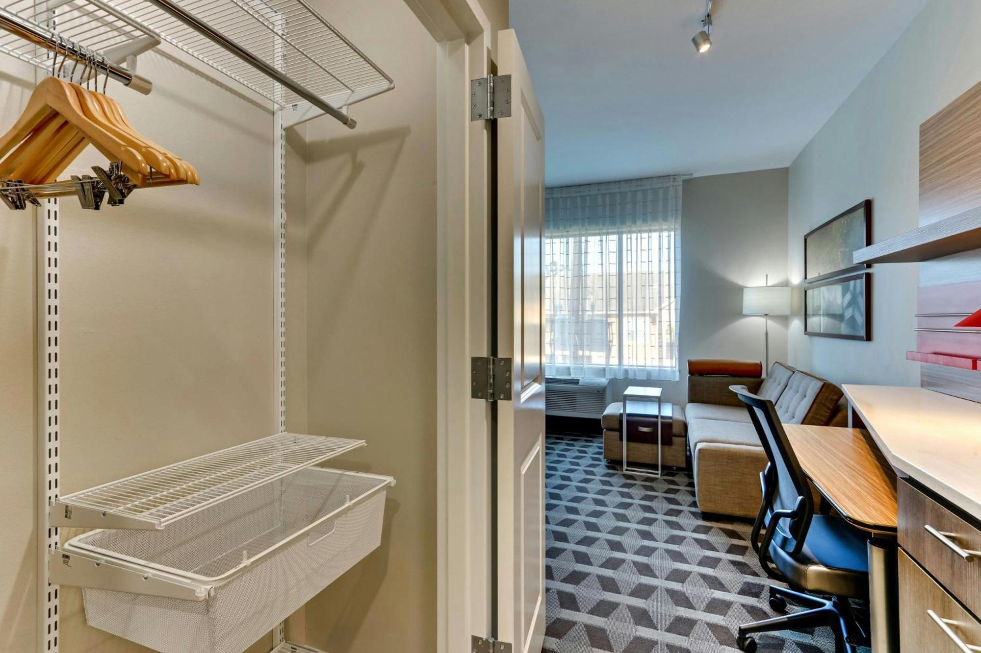 Towneplace Suites By Marriott Houston Northwest Beltway 8 Экстерьер фото